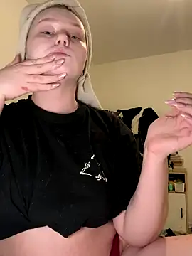 lame cat online show from October 2025 09:10:02 PM