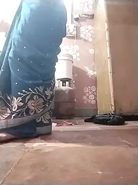 Snapshot of sanaya_3 chatting on November 2025 05:18:01 AM sanaya 3 online show from November 2025 05:18:01 AM