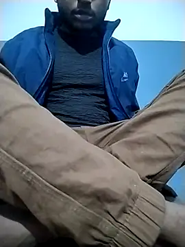 VickyMonster5 online show from November 2025 10:46:01 PM