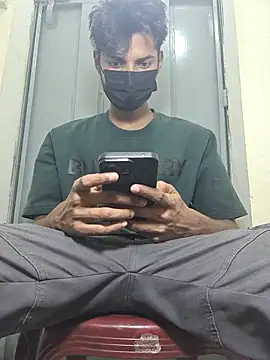 Snapshot of crish09 chatting on July 2026 11:47:01 AM crish09 online show from July 2026 11:47:01 AM