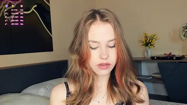 MaliaBourraine online show from April 2026 07:13:02 AM