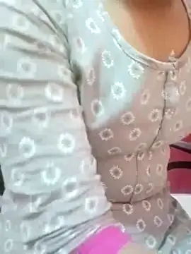 pari rani7 online show from November 2025 04:40:01 AM