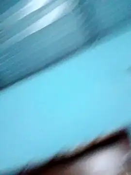 Snapshot of SalariedNudist chatting on September 2025 04:03:02 AM SalariedNudist online show from September 2025 04:03:02 AM