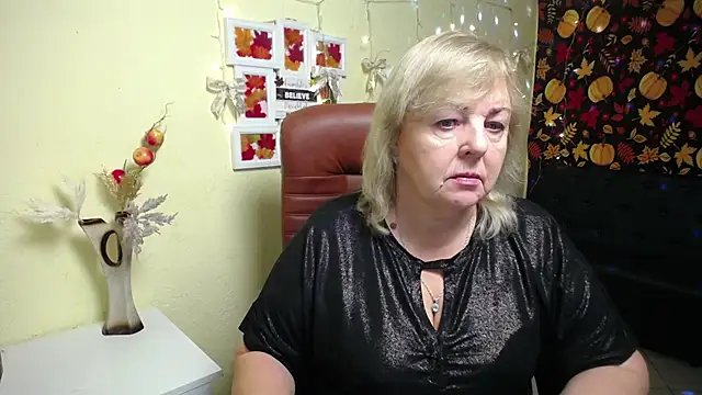 MilenaWedxy online show from November 2025 06:02:02 AM