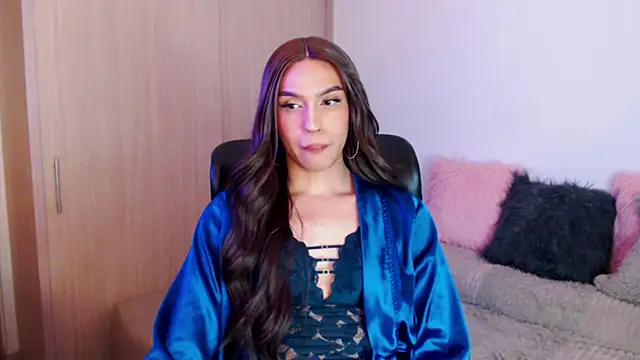 Snapshot of SamaraSilex chatting on October 2025 02:45:02 AM SamaraSilex online show from October 2025 02:45:02 AM