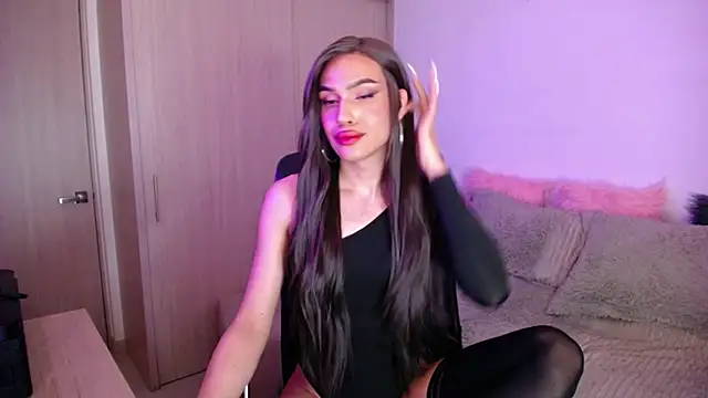 Snapshot of SamaraSilex chatting on October 2025 02:34:01 AM SamaraSilex online show from October 2025 02:34:01 AM