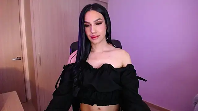 Snapshot of SamaraSilex chatting on December 2025 02:31:01 AM SamaraSilex online show from December 2025 02:31:01 AM