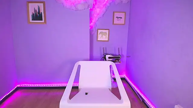 cat nasty online show from February 2026 02:37:02 PM