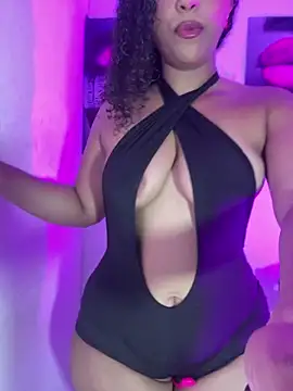 becca wilsson online show from December 2025 09:59:02 AM