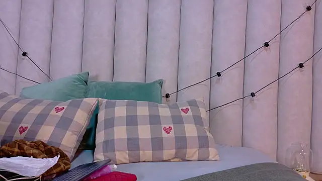 MyApril   online show from April 2026 12:21:01 PM