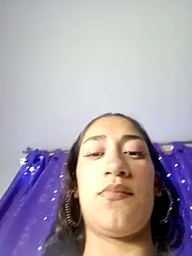 Snapshot of Miia__strog chatting on November 2025 09:59:01 PM Miia strog online show from November 2025 09:59:01 PM