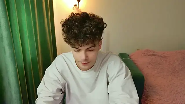 Snapshot of dreamgonetan chatting on November 2025 10:59:02 AM dreamgonetan online show from November 2025 10:59:02 AM