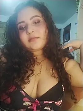 Carolceleste24 online show from June 2026 06:04:01 AM