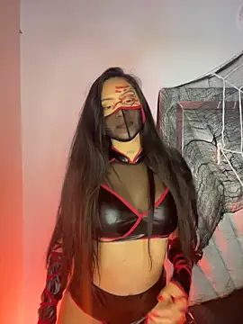 liahouses online show from October 2025 12:02:02 AM