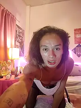 Snapshot of foxylena_latinalicious69 chatting on September 2025 01:24:02 PM foxylena latinalicious69 online show from September 2025 01:24:02 PM