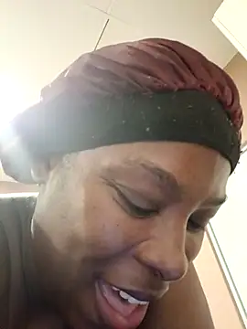 champaigncork online show from December 2025 07:31:01 PM