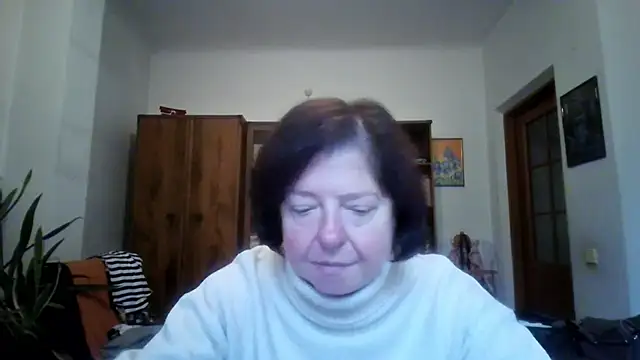 Snapshot of Violet_Pulse chatting on October 2025 11:58:02 AM Violet Pulse online show from October 2025 11:58:02 AM