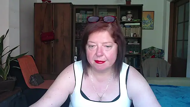 Snapshot of Violet_Pulse chatting on June 2026 11:54:02 AM Violet Pulse online show from June 2026 11:54:02 AM