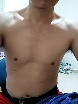 Snapshot of VIncent_mimi chatting on November 2025 04:54:02 AM VIncent mimi online show from November 2025 04:54:02 AM