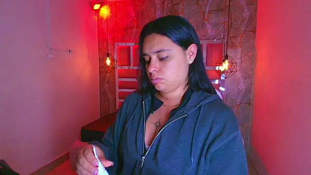 lorem adams online show from November 2025 11:32:01 AM