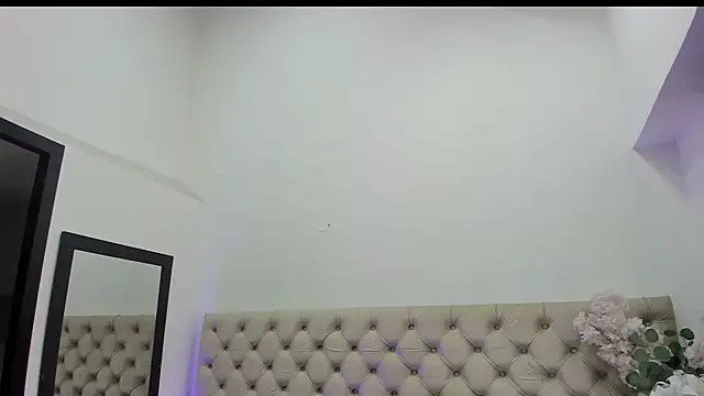 Snapshot of AnyaSosa_ chatting on October 2025 01:45:02 PM AnyaSosa  online show from October 2025 01:45:02 PM