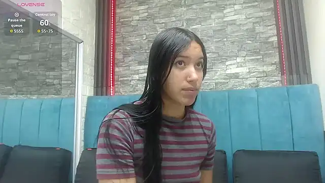 Lil Rose2006 online show from November 2025 12:26:01 PM