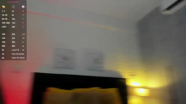 EmillyLim online show from November 2025 08:07:01 PM