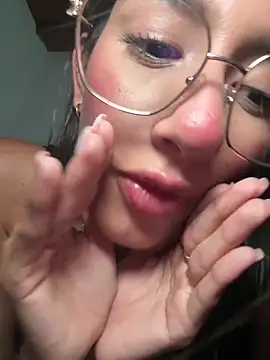 Julieta Duque online show from April 2026 03:48:01 AM