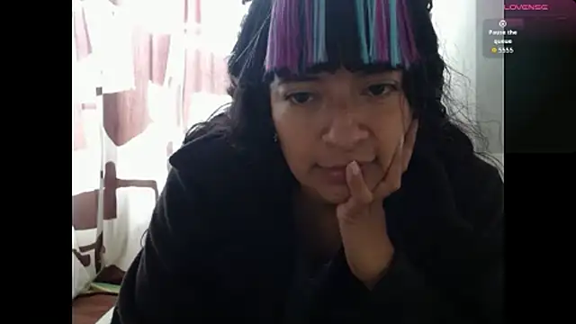 Acelinrose online show from July 2026 05:50:01 PM