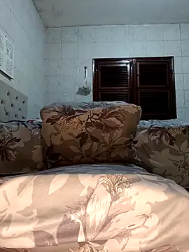 hellenzinhadelicinha online show from November 2025 04:06:01 PM