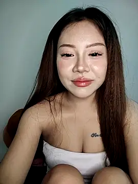 Snapshot of -Bianca- chatting on November 2025 04:06:01 PM -Bianca- online show from November 2025 04:06:01 PM