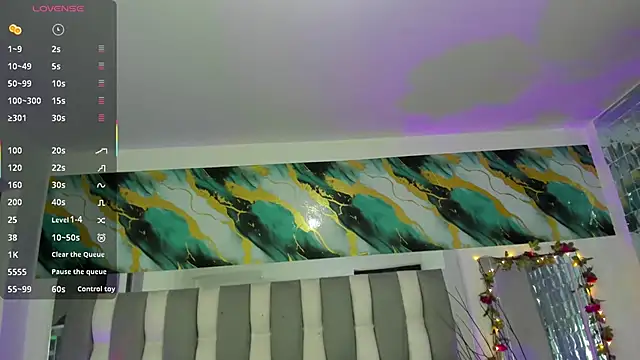 Snapshot of IsaDiiaz chatting on January 2026 05:01:02 AM IsaDiiaz online show from January 2026 05:01:02 AM