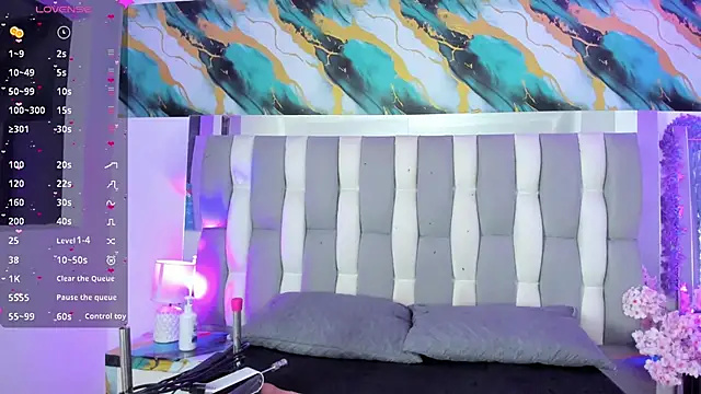 IsaDiiaz online show from March 2026 05:15:02 AM