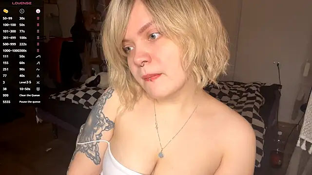 SabrinaFolts online show from November 2025 03:25:02 PM