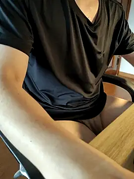 aboy 001 online show from October 2025 07:18:02 AM