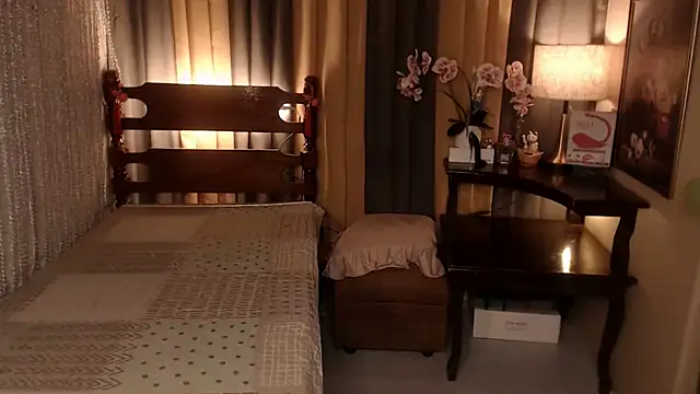 Jastine hunk online show from October 2025 06:12:01 AM