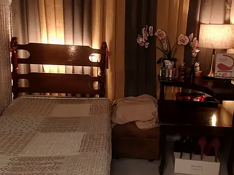 Jastine hunk online show from February 2026 04:35:02 PM