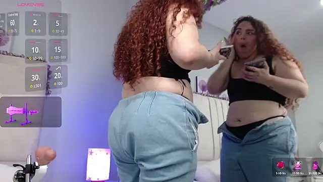 Snapshot of AmandaaWats chatting on October 2025 08:04:01 PM AmandaaWats online show from October 2025 08:04:01 PM