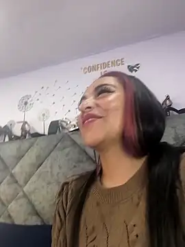 Alisson Stonee online show from April 2026 10:23:02 PM