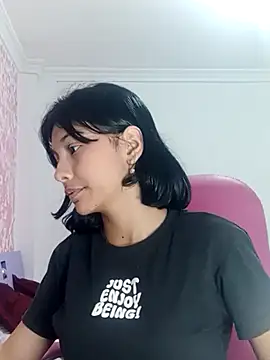 xoxo milk online show from February 2026 06:30:01 PM