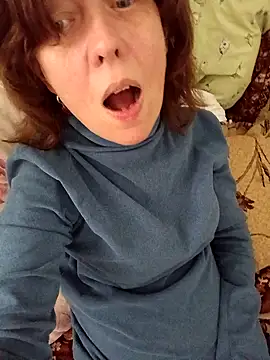 MARYNAMilff online show from October 2025 08:37:01 AM