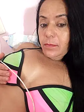 lucineia7 online show from April 2026 05:30:01 AM