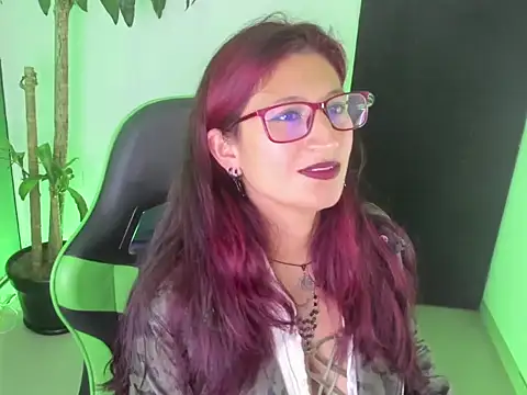 VictoriaSpenser online show from October 2025 08:40:02 PM