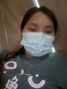 baby-linh001 online show from September 2025 08:06:01 AM