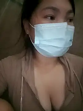 baby-linh001 online show from September 2025 08:12:02 PM