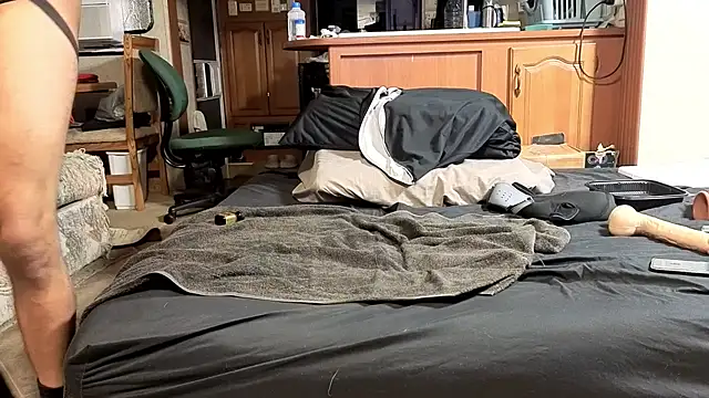 Clouds 4play online show from November 2025 02:23:01 AM