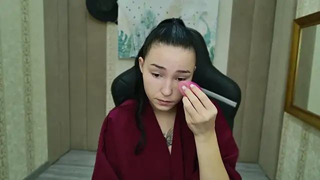 Amanda Choi online show from October 2025 05:41:01 AM