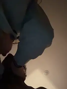 Snapshot of smuckle899 chatting on October 2025 03:45:01 AM smuckle899 online show from October 2025 03:45:01 AM