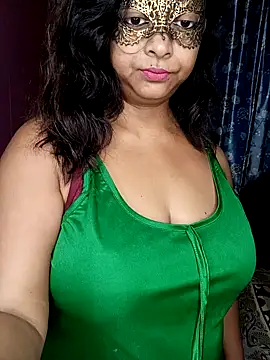 Snapshot of Big_Ass_Nikita chatting on October 2025 10:08:02 AM Big Ass Nikita online show from October 2025 10:08:02 AM