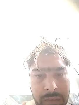 Snapshot of chatting on October 2025 04:18:02 AM online show from October 2025 04:18:02 AM